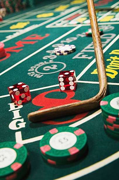 Live dealer table on giga5000 with multiple players and betting interface visible